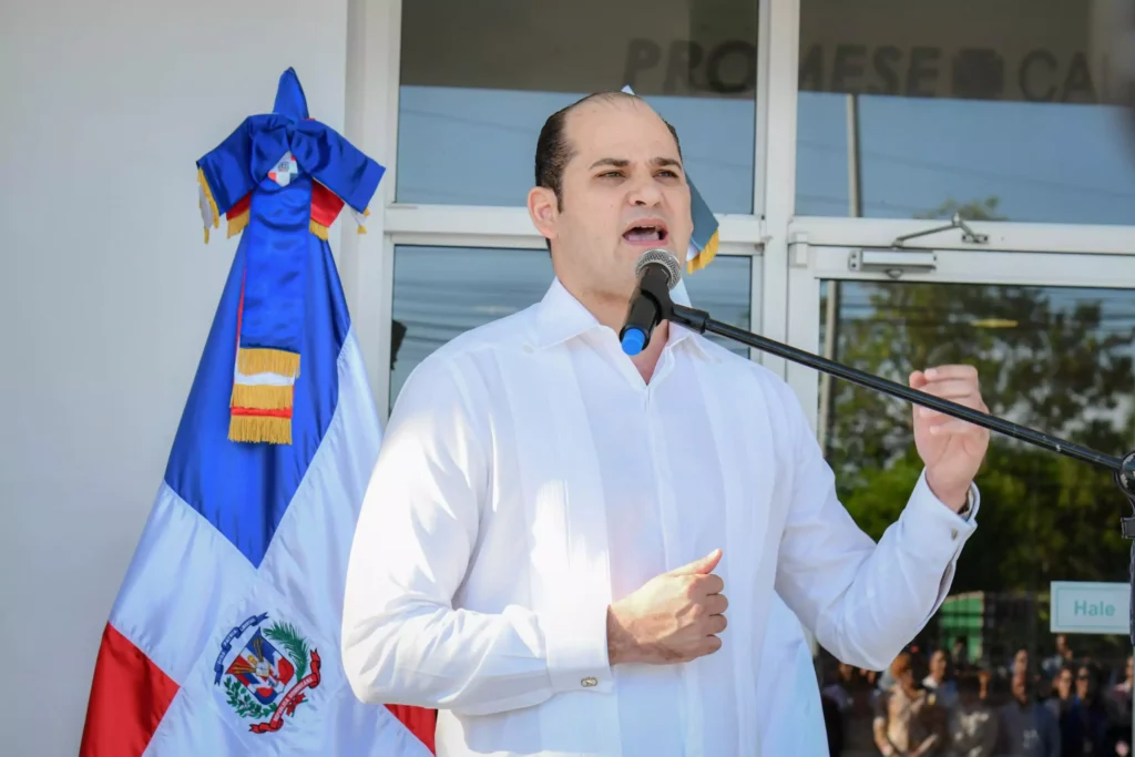 ¿Quién es Adolfo Pérez? Nuevo director ejecutivo del INABIE