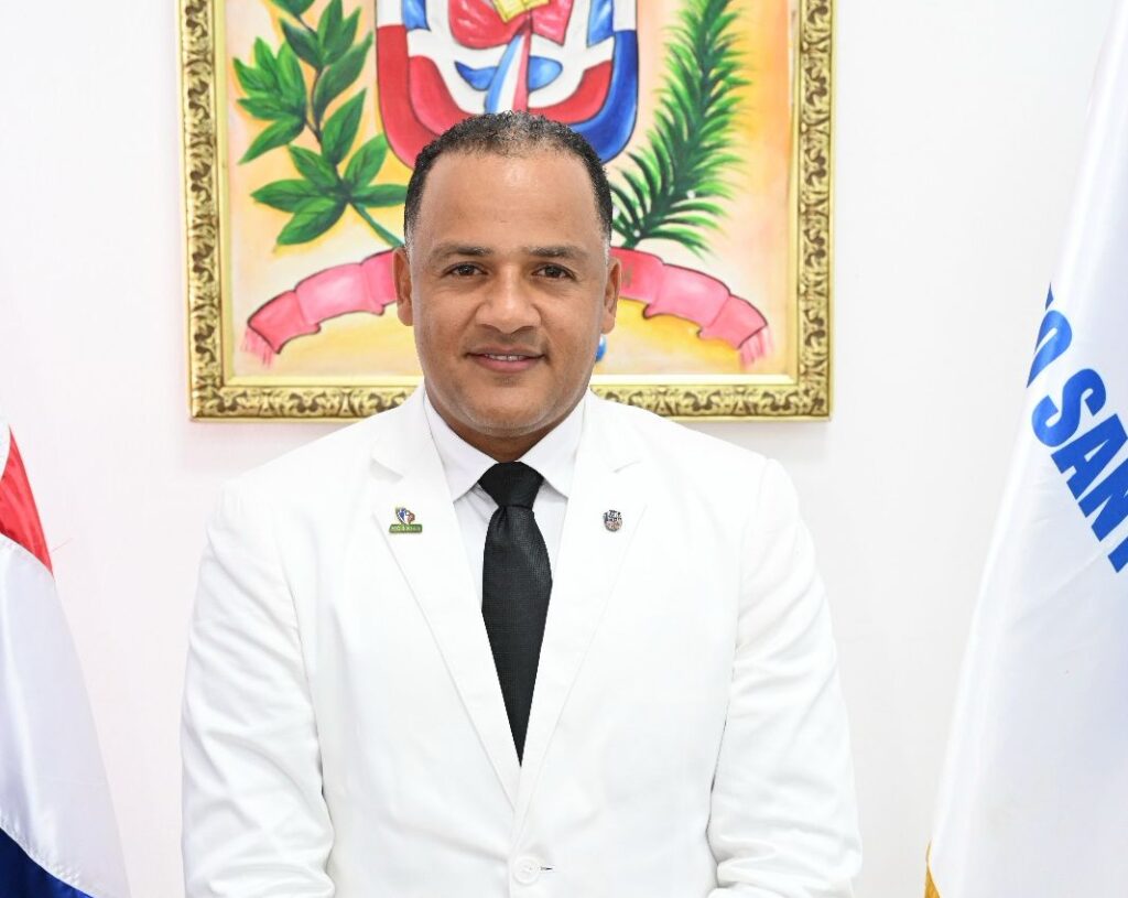 Joan Herrera propone creación del Consejo Municipal de Cultura en Santo Domingo Oeste