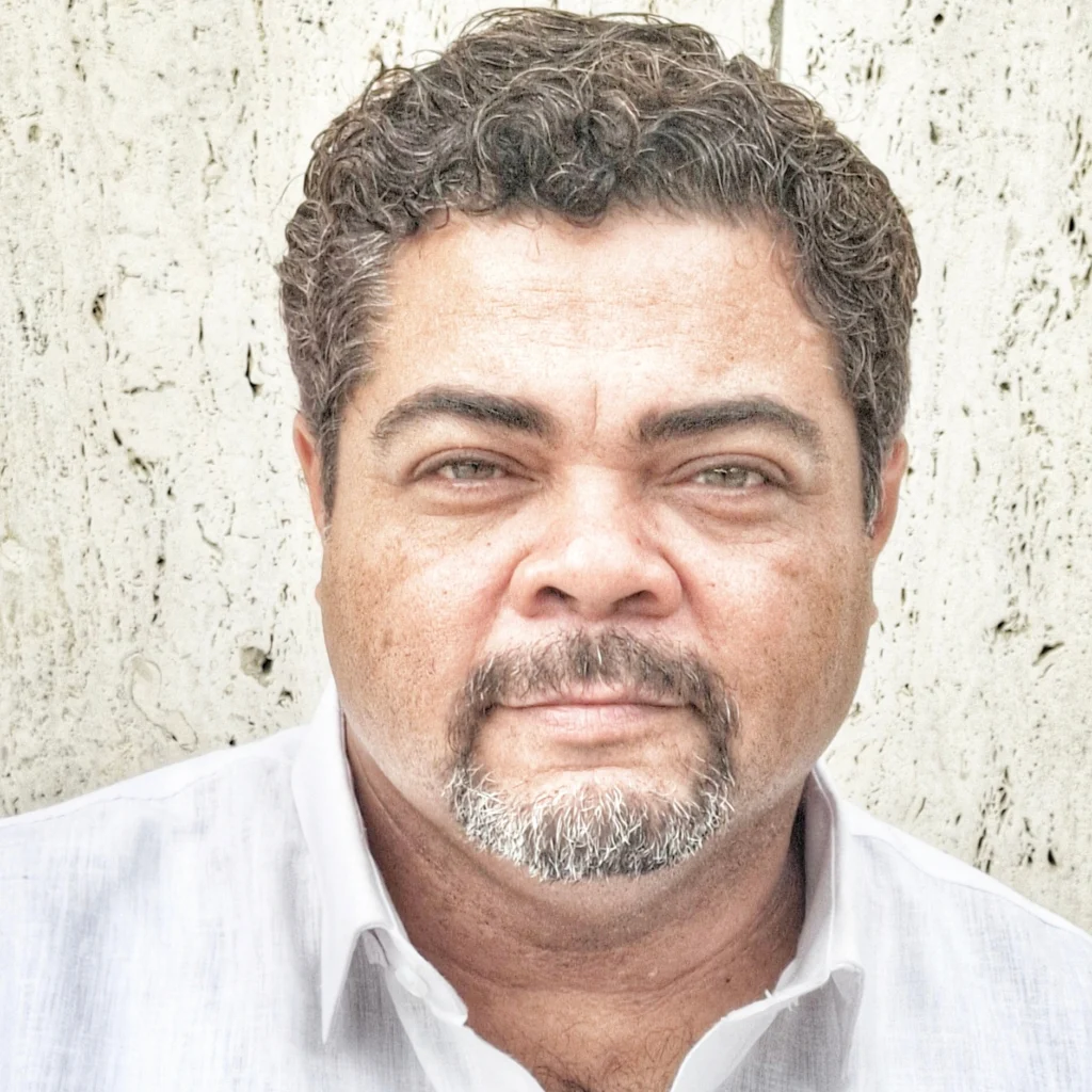 Mario Lara