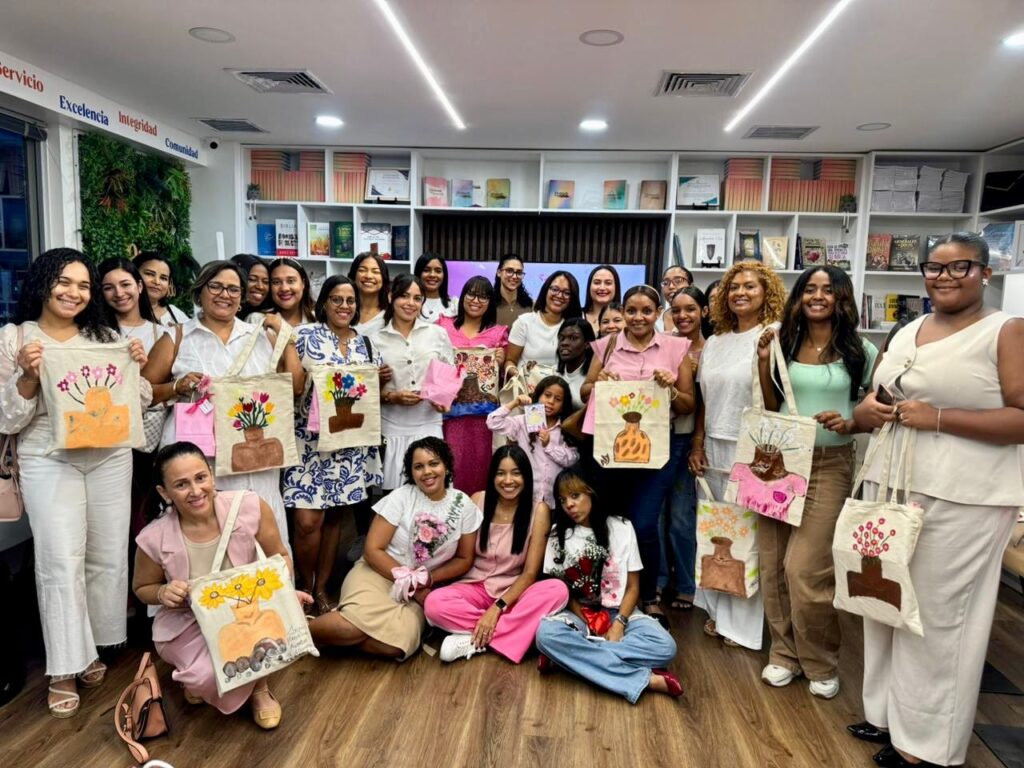 Floreciendo en Jesús impulsa la salud mental con el taller “Transformando mis emociones en arte”