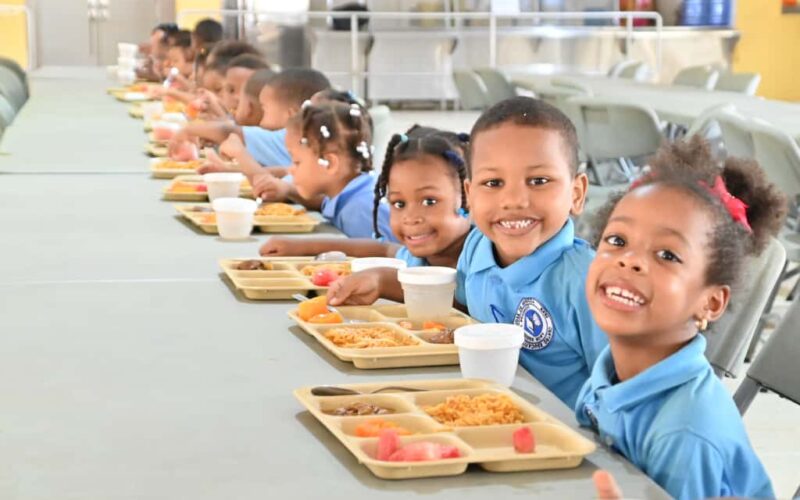 INABIE reafirma su compromiso con la lucha contra el hambre y la malnutrición a través del Programa de Alimentación Escolar