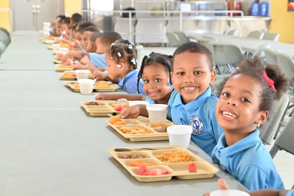 INABIE reafirma su compromiso con la lucha contra el hambre y la malnutrición a través del Programa de Alimentación Escolar
