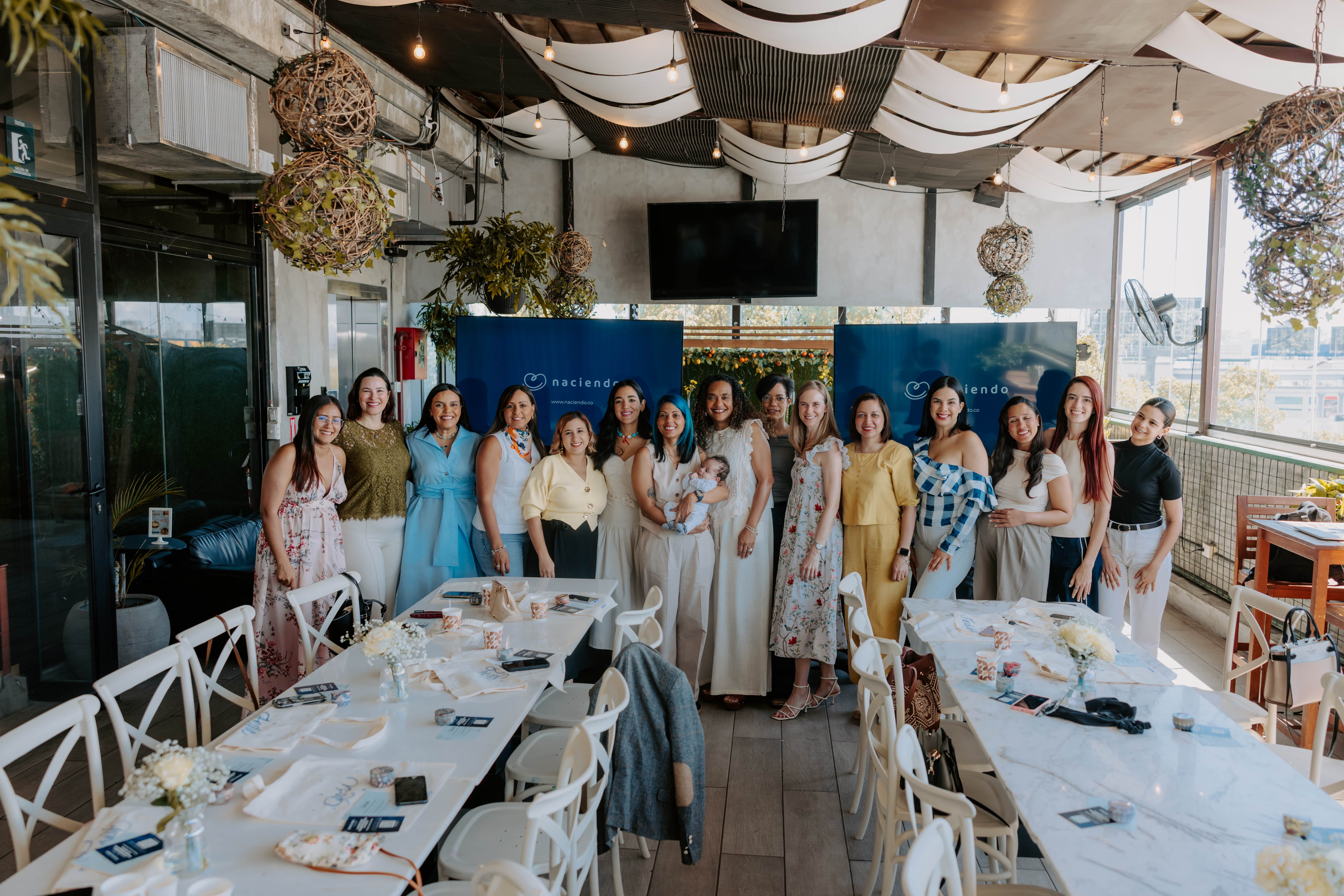Entre los invitados espaciales estuvieron influencers, medios de comunicación y doctores