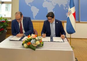 RD y la FAO firman acuerdo para fortalecer el Programa de Alimentación Escolar del INABIE