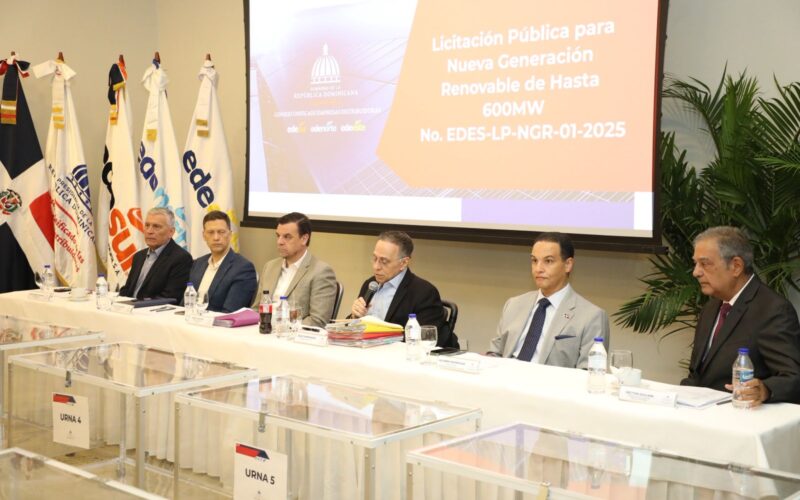 Gobierno incorpora por primera vez almacenamiento de energía en licitación de renovables