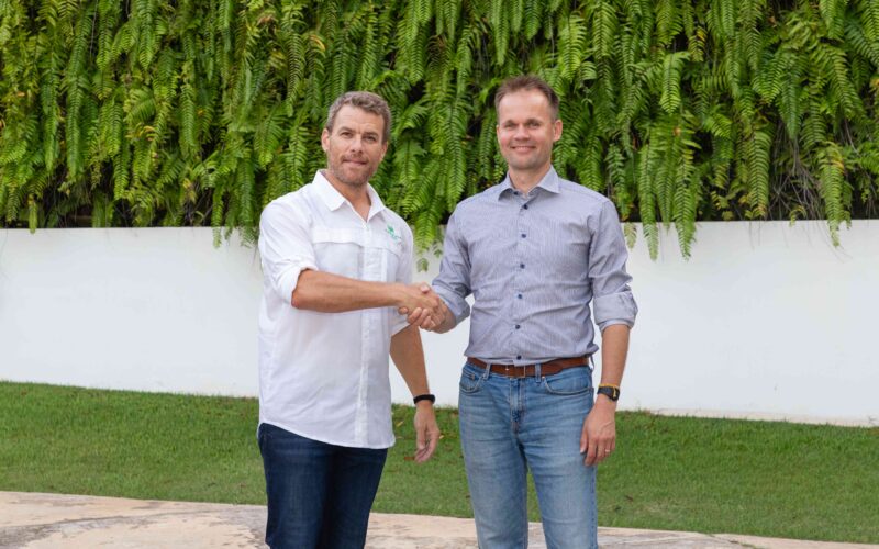 Fundación Puntacana y Origin by Ocean se asocian para desarrollar una cadena de suministro sostenible de sargazo en República Dominicana