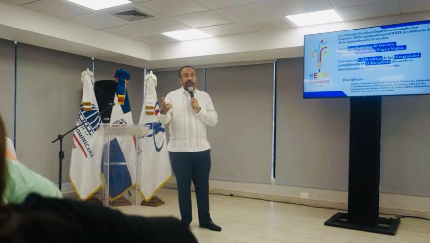 Alberto Rodríguez presenta los XI Juegos Escolares Nacionales 2025