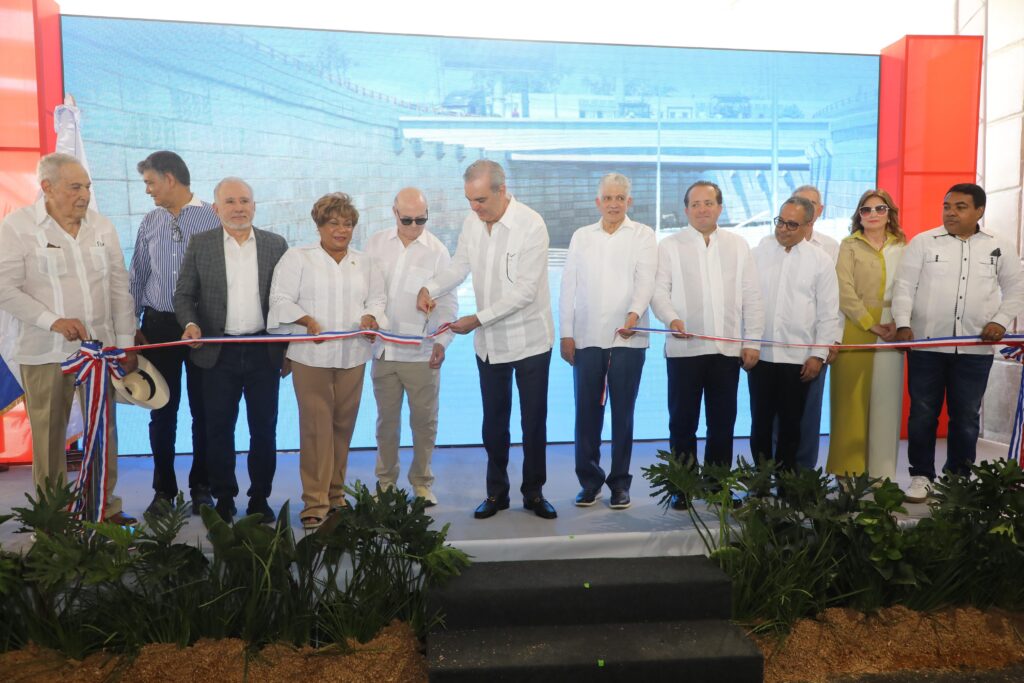 🚧 Presidente Luis Abinader inaugura paso a desnivel 27 de Febrero–Isabel Aguiar: una obra que transformará la movilidad del Gran Santo Domingo