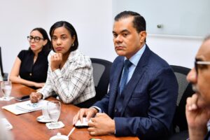 DIDA denuncia que las ARS incumplen normas que las obligan a comprar medicamentos en la Dirección de Alto Costo para beneficiar a los afiliados