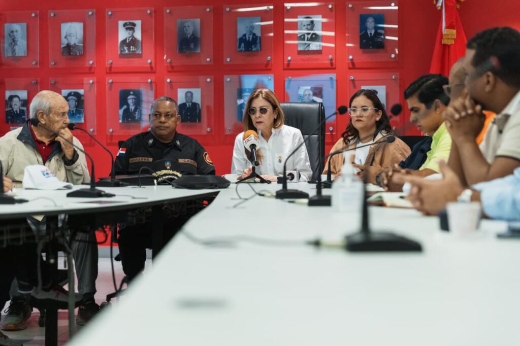 Alcaldía del DN despliega más de 1,500 brigadistas y bomberos ante la amenaza de la tormenta tropical Melissa