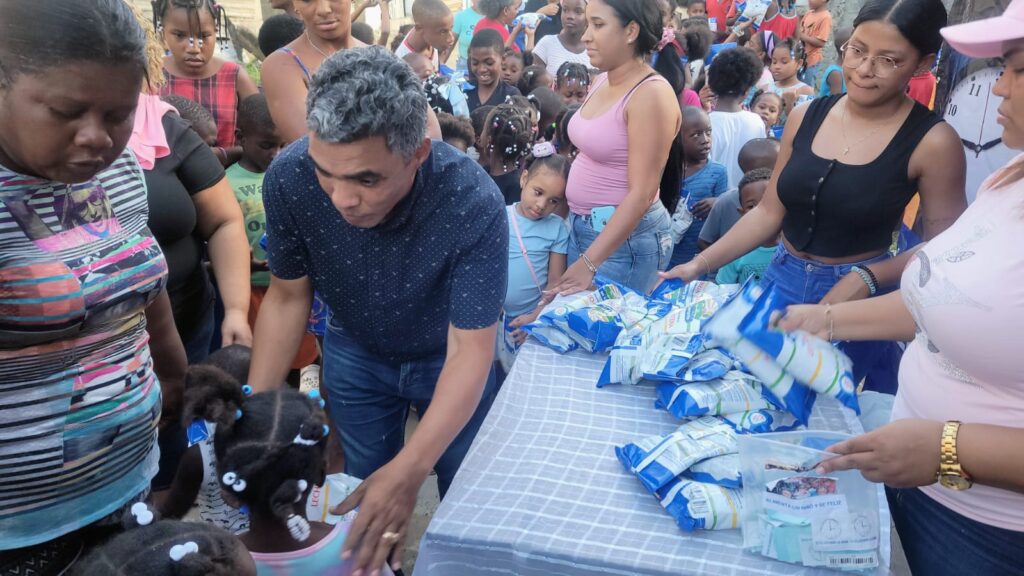 Llega al Café de Herrera la jornada “Alimenta un niño y será feliz”