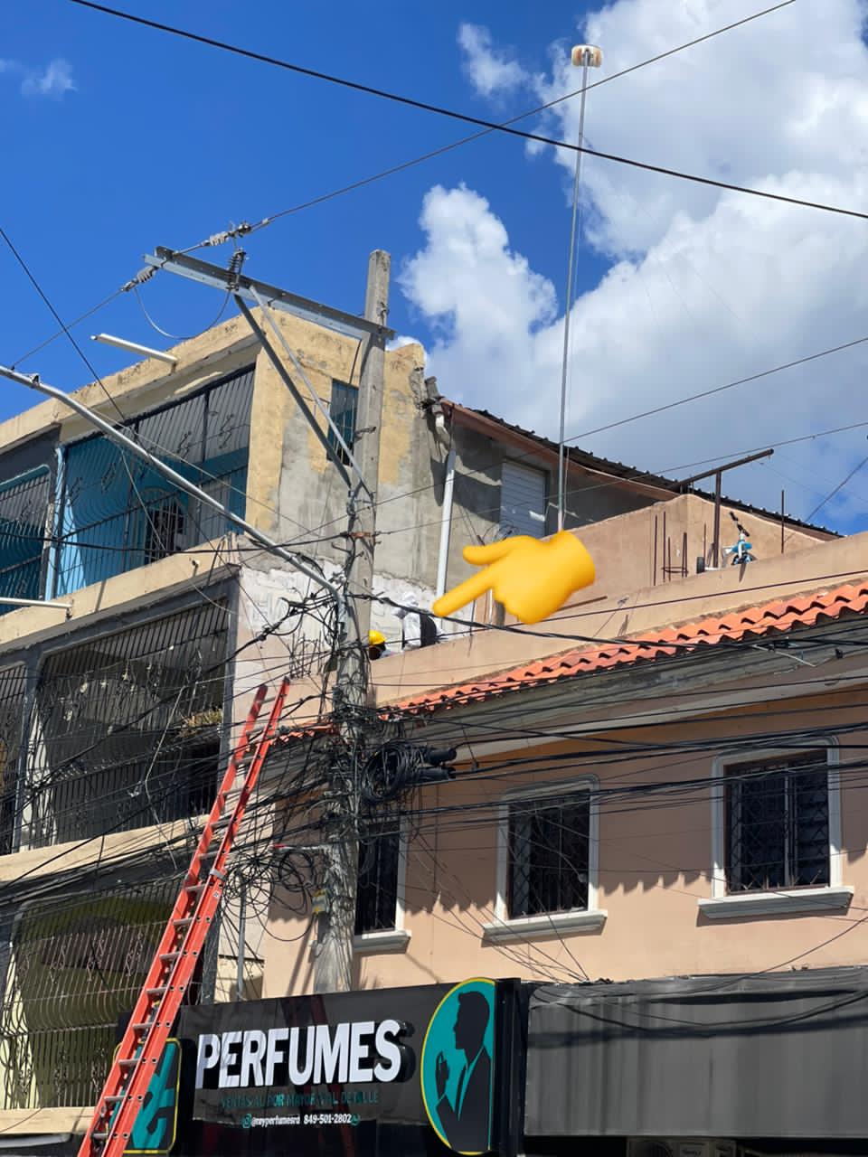 EDEESTE denuncia brigadas no autorizadas reconectan servicios de clientes sin contrato en San Pedro de Macorís