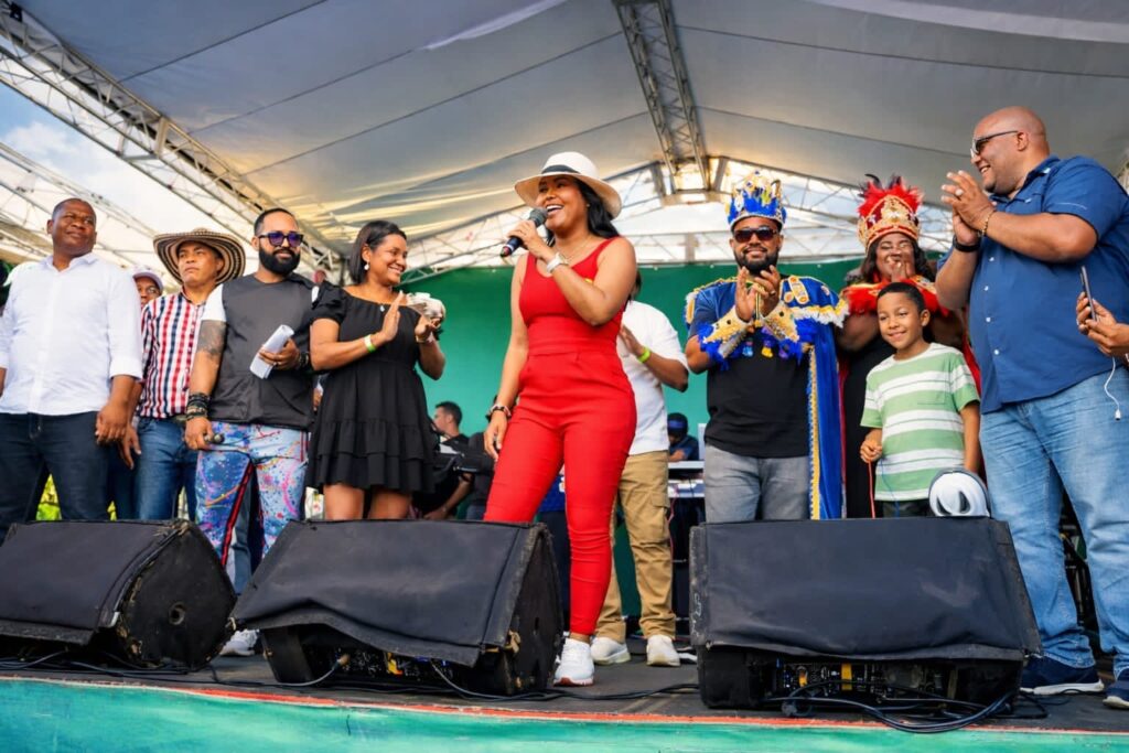 b710f4e9-0b9d-47d7-badf-d7410cc24b18