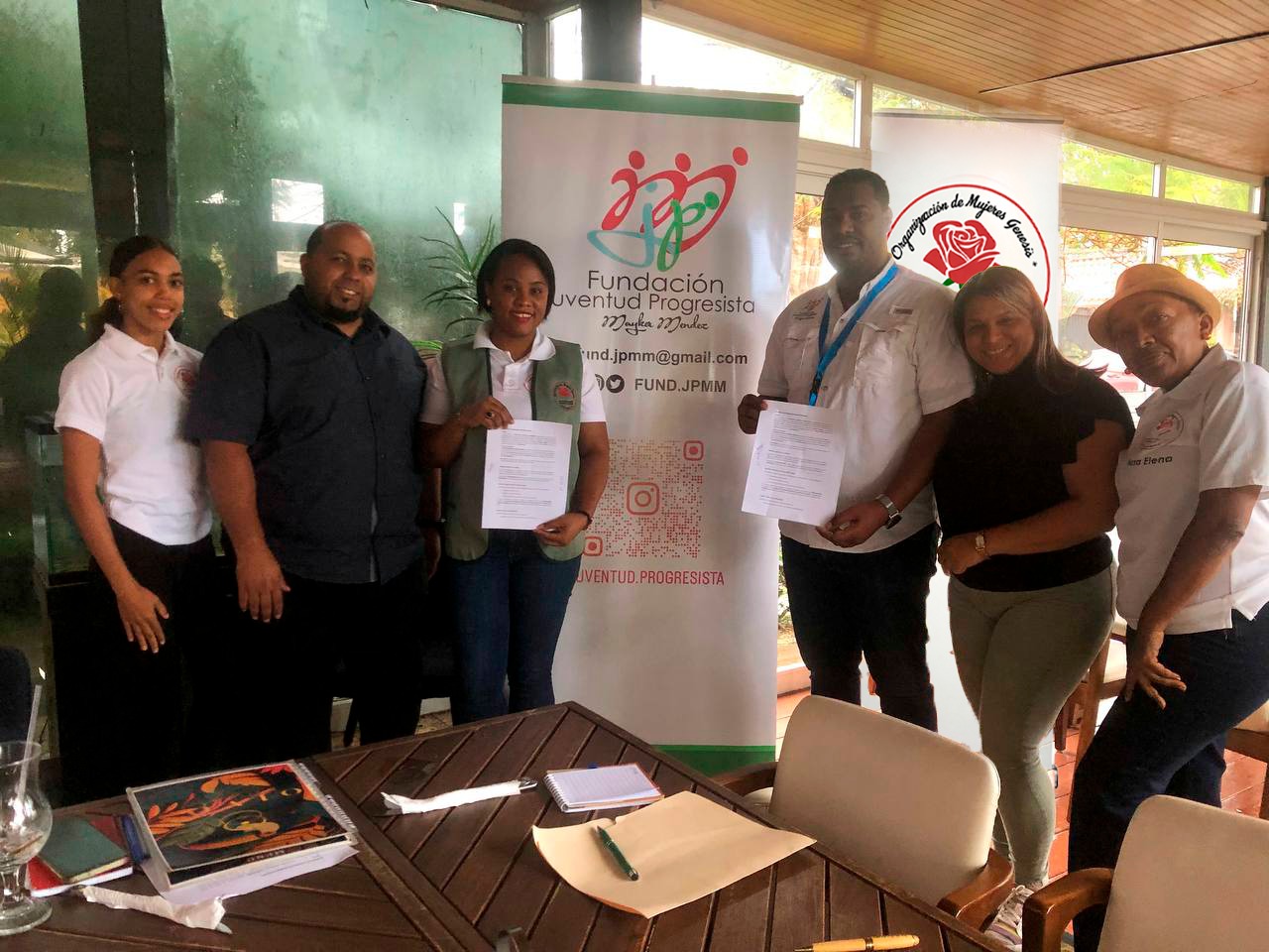 Fundación Juventud Progresista y Organización de Mujeres Génesis firman acuerdo de cooperación interinstitucional en Boca Chica