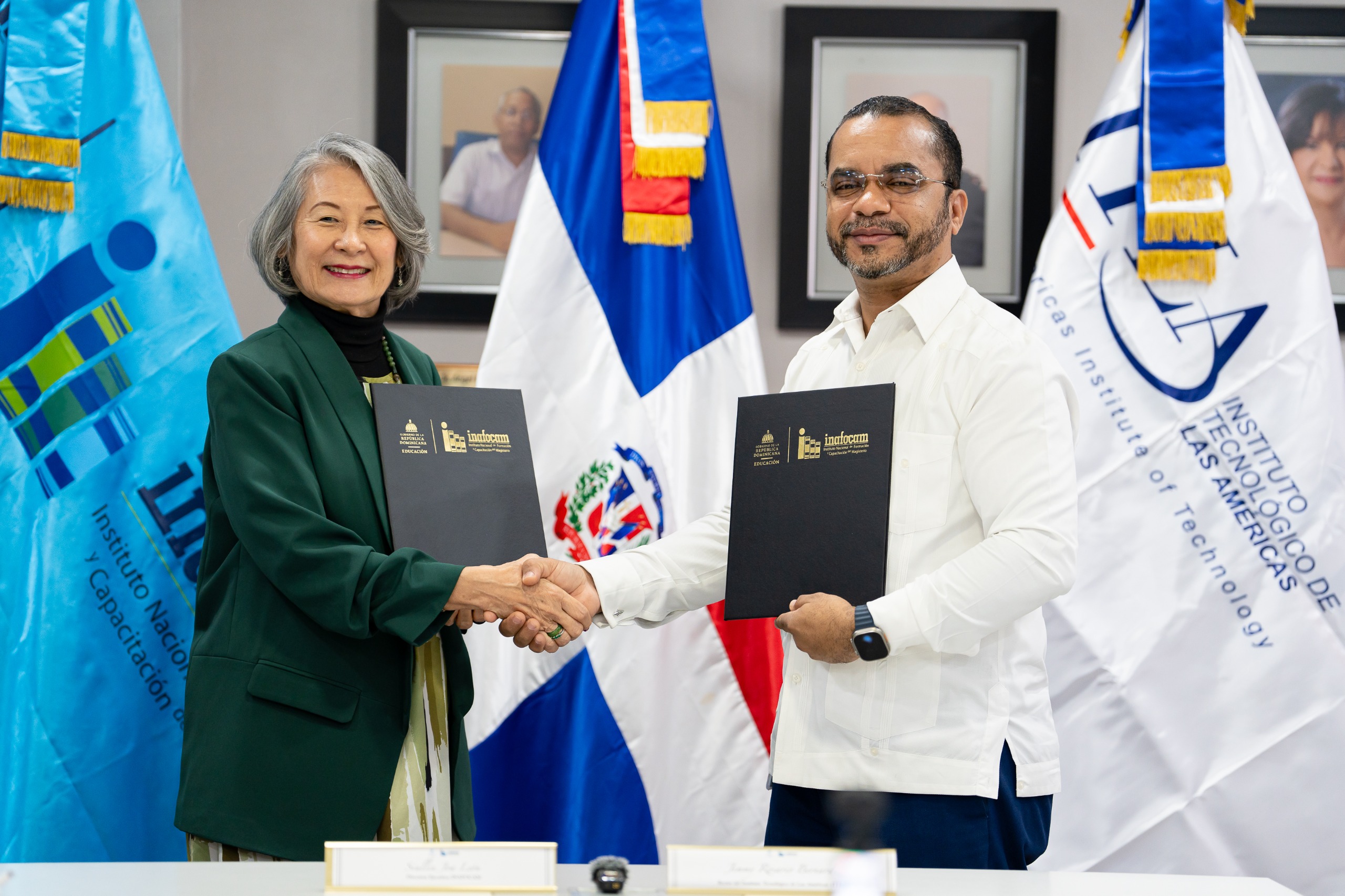 INAFOCAM e ITLA fortalecen la evaluación e investigación educativa con acuerdo de interoperabilidad tecnológica