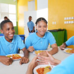 Familias dominicanas ahorran más de RD$82 mil millones gracias al Programa de Alimentación Escolar del INABIE