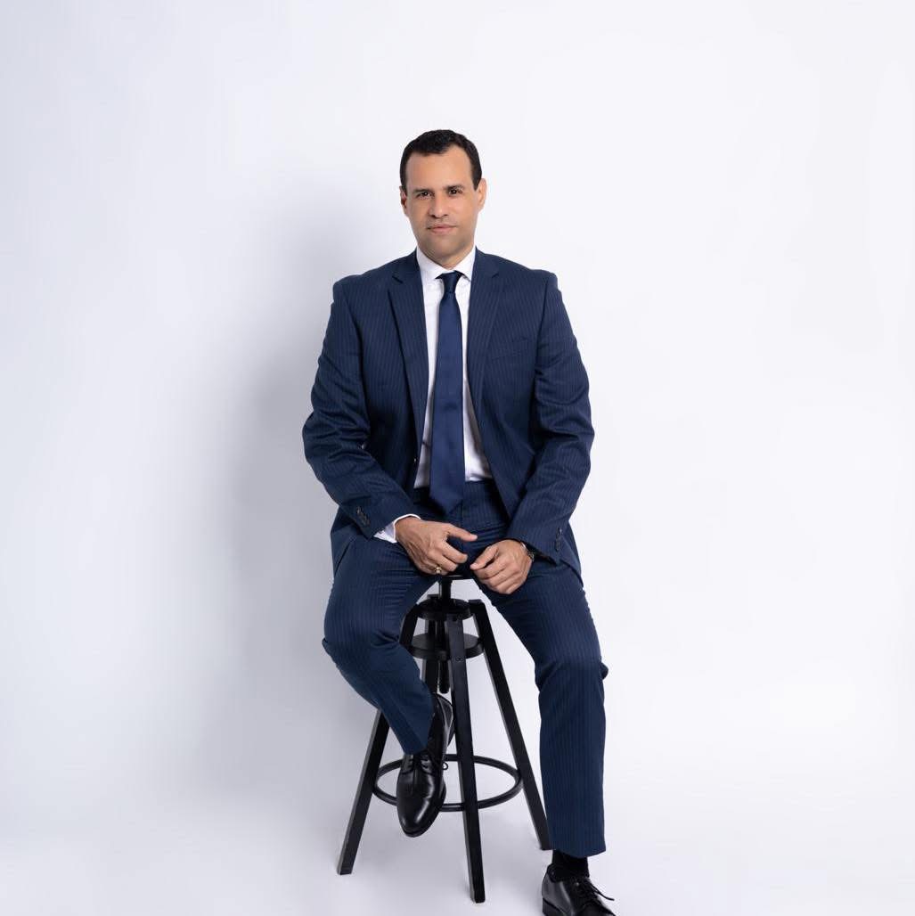 ¿Quién es Ernesto Rodríguez? Nuevo director del Hospital Municipal de Engombe