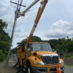 Edeeste fortalece el servicio eléctrico en Sierra Prieta y Yamasá con división estratégica de recloser